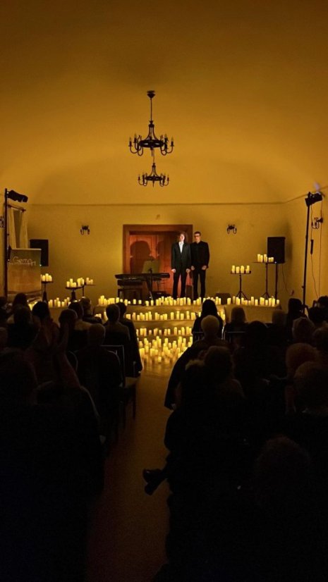 50316-Koncert w blasku świec, Król, 16.3.2025