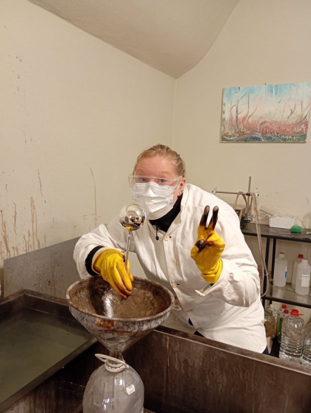 51108-WORKSHOP FÚKANIA, STRIEBRENIA ÉS MAĽOVANIA KARÁCSONYI DÍSZEK