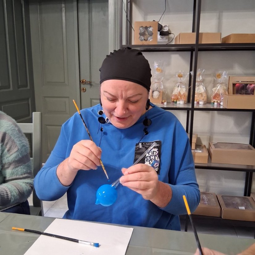 51108-WORKSHOP FÚKANIA, STRIEBRENIA ÉS MAĽOVANIA KARÁCSONYI DÍSZEK