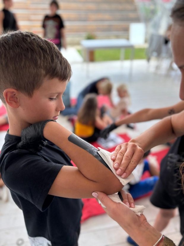 50716-Kurz Zeichnungen und Malerei, 2. Turnus, Tag 3, 16.7.2025, Betliar