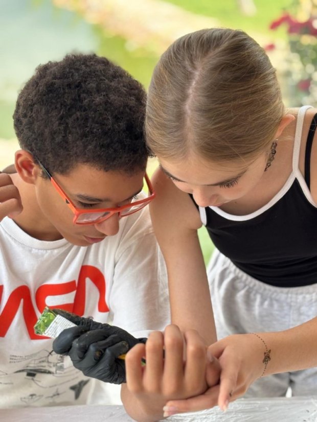 50716-Kurz Zeichnungen und Malerei, 2. Turnus, Tag 3, 16.7.2025, Betliar