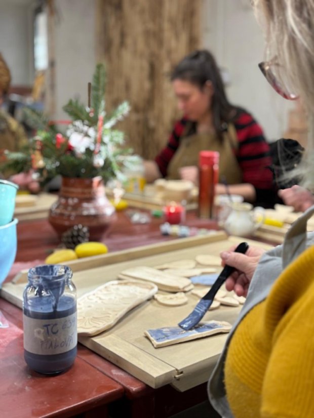 51122-Keramischer Workshop für Erwachsene - Eingeschlossene Pigmente, GemCraft Schild