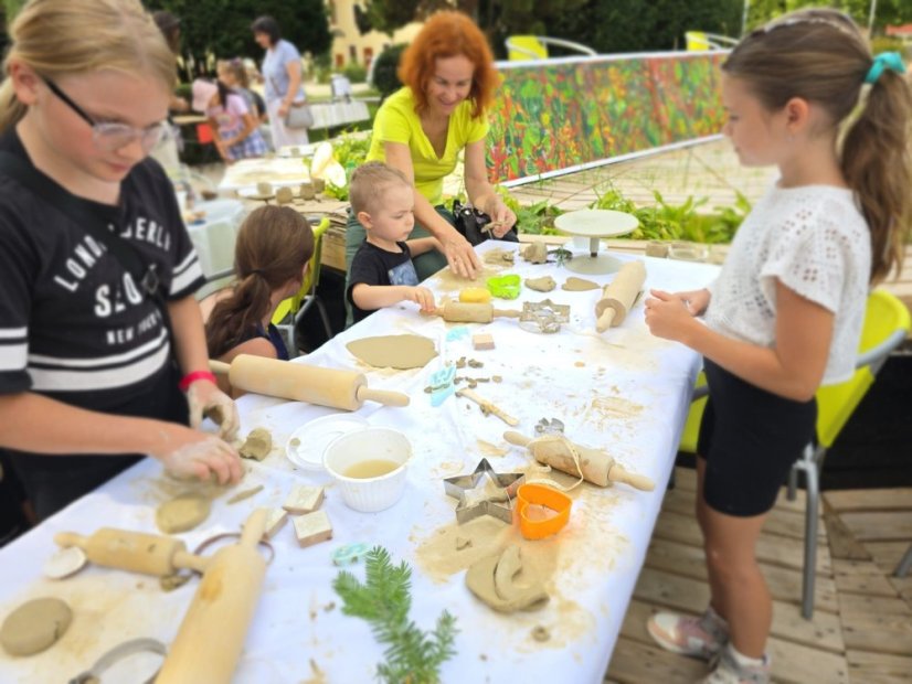 50803-ART PARK Revúca, kerámia műhely, 2025.08.03.