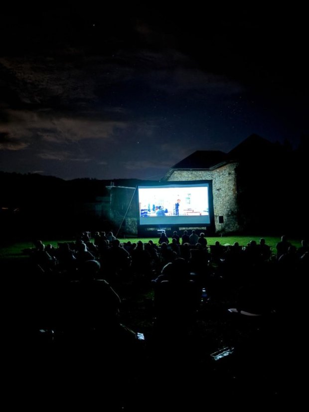 50801-Nyaraló mozi Vízvár, 2025.08.01.