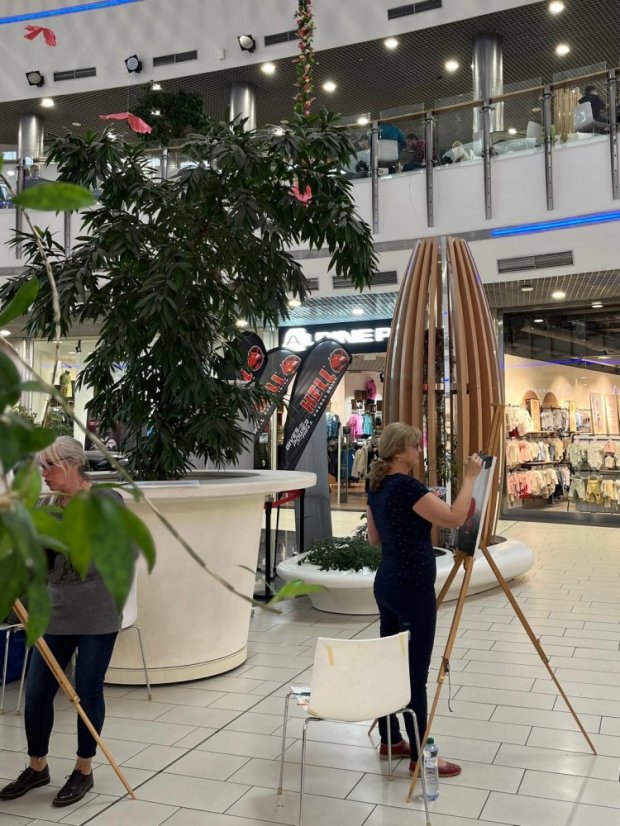 50405-Malarstwo doświadczalne "Gdzie mieszka moda", Koszyce, 5.4.2025