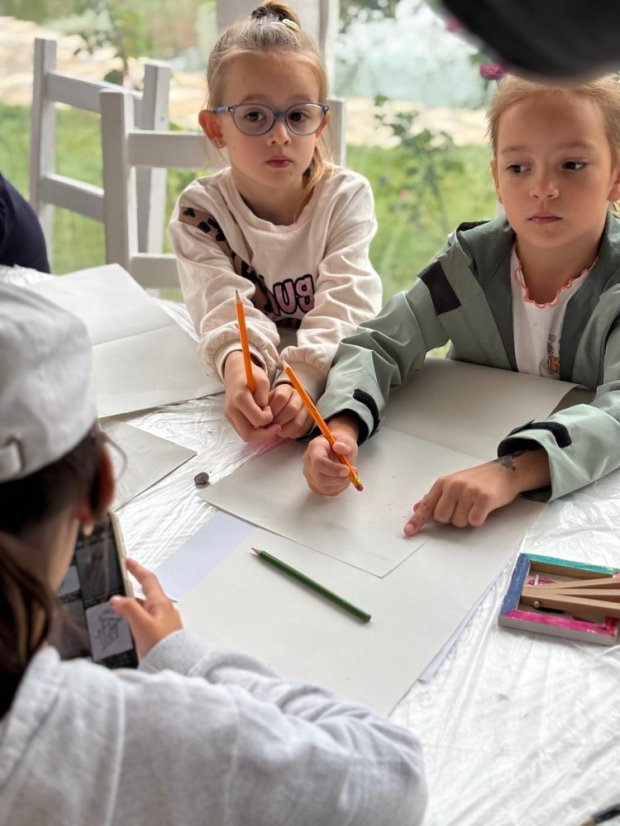 50709-Kurz Zeichnungen und Malerei, 1. Turnus, Tag 3, Betliar, 9.7.25