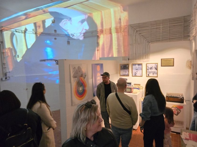 50412-Az állandó kiállítás megnyitása A filmművészet története, Štítnik, 12.4.25