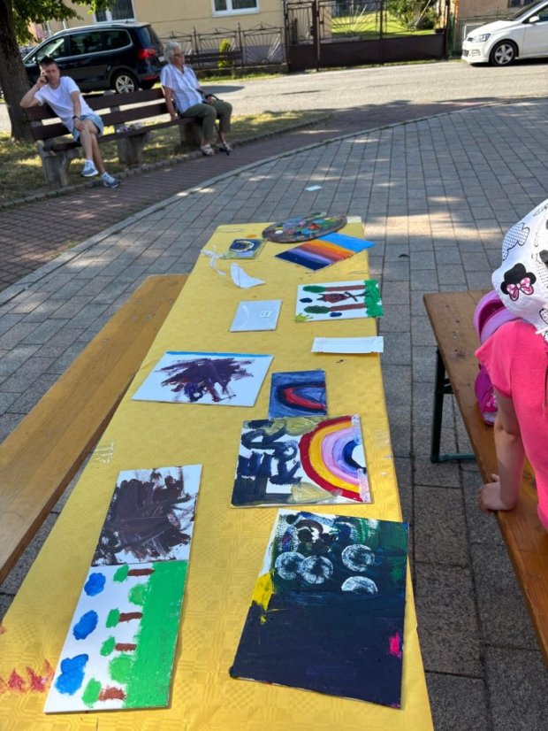 50615-Közönséges festés Szácson, 2025. június 15.