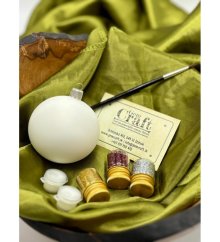 Kreatives DIY-Set zur Dekoration einer Glas-Kugel – mattweiß