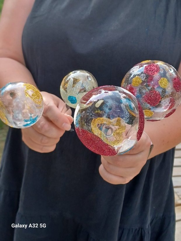 50724-ART PARK, üvegfestés, Revúca, 2025.07.24.