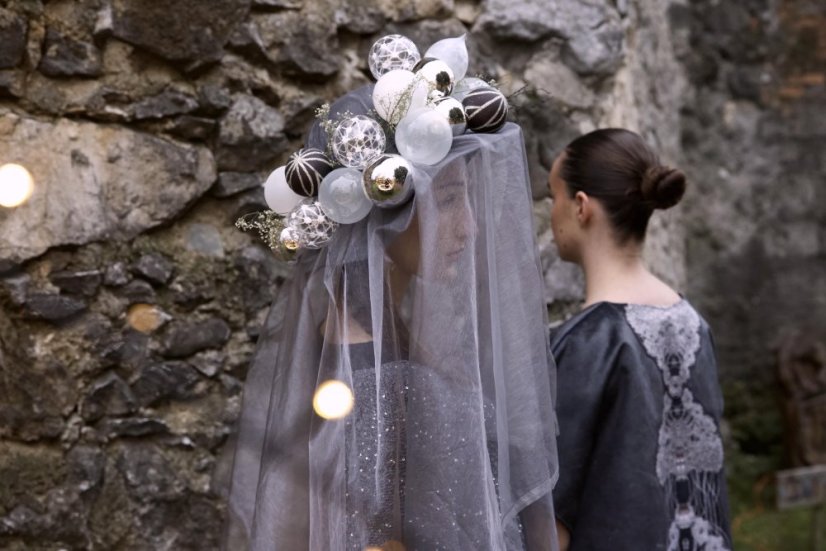 51213-Kivételes divatbemutató a Gemer karácsonyi vásárban - Štítnik