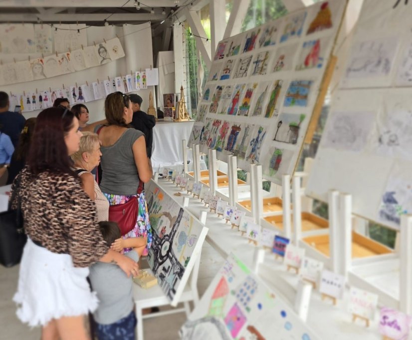 50718-Vernisage - Rajz, festés és design kurzus - 2. turnus, 2025. július 18.