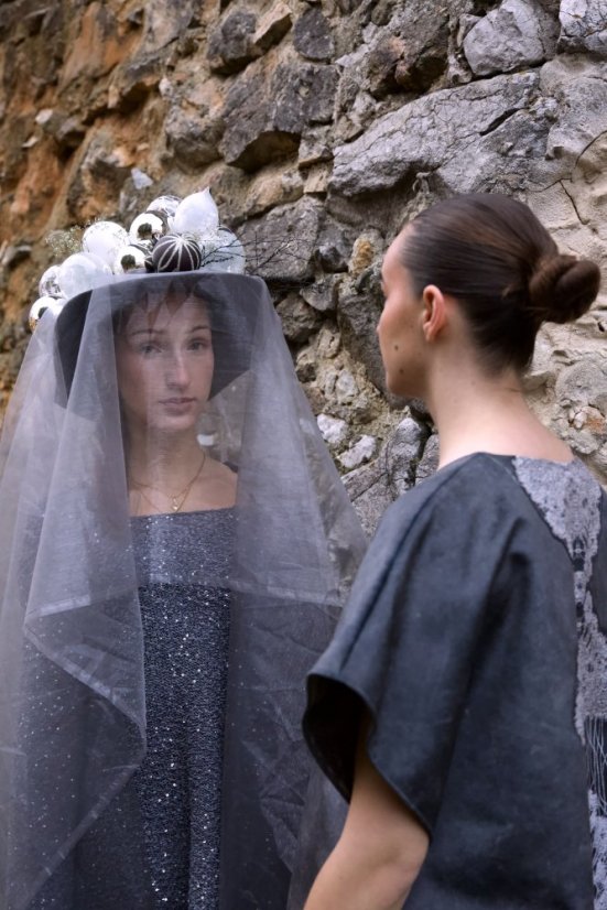 51213-Kivételes divatbemutató a Gemer karácsonyi vásárban - Štítnik