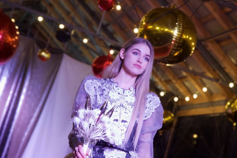 51213-Kivételes divatbemutató a Gemer karácsonyi vásárban - Štítnik