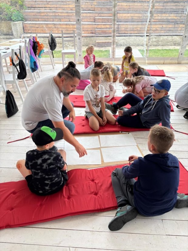 50709-Kurz Zeichnungen und Malerei, 1. Turnus, Tag 3, Betliar, 9.7.25