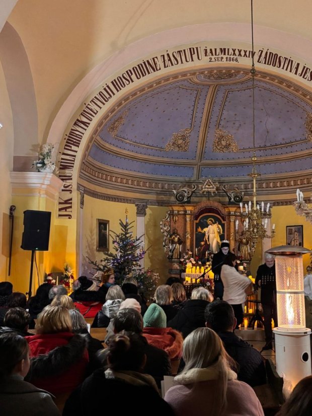 51130-Adventskonzert für Musik und Wort "Liebe bringt Licht" - Rakovnica