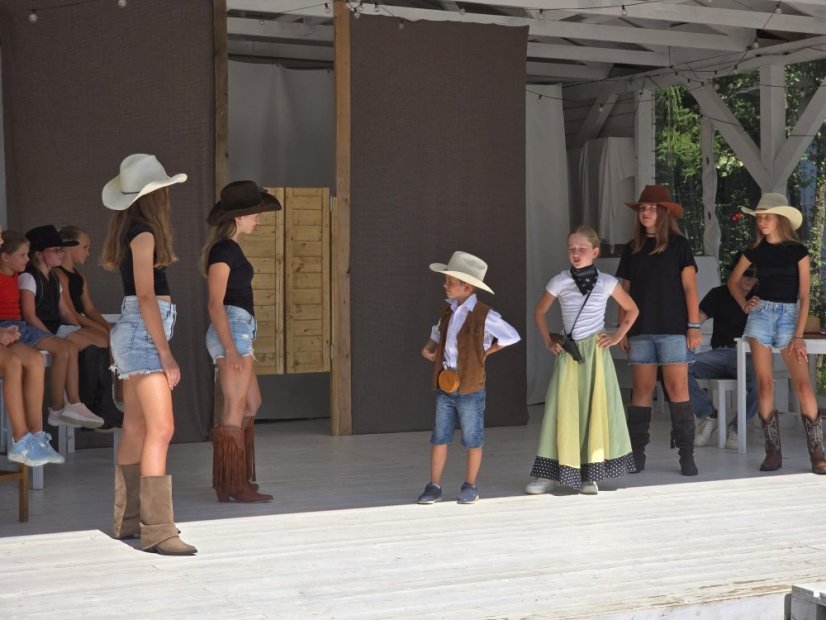 50815-Záróesemény Színházi-Zenei Nyári Iskola, 15.8.25, Betliar