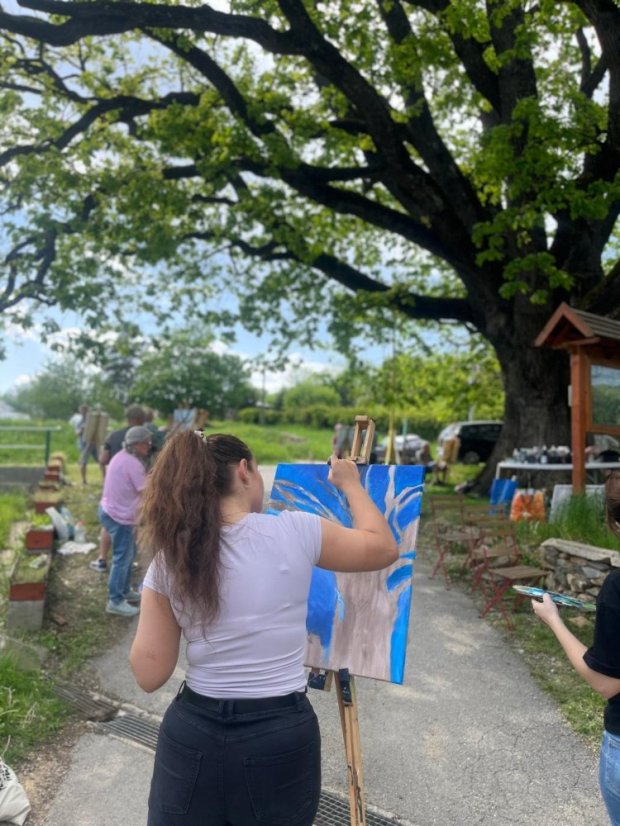 50503-Zážitkové maľovanie Dub v Drnave, 3.5.2025