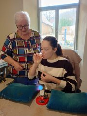 51108-WORKSHOP FÚKANIA, STRIEBRENIA A MAĽOVANIA VIANOČNÝCH OZDÔB