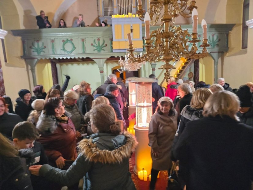 51130-Adventskonzert für Musik und Wort "Liebe bringt Licht" - Rakovnica