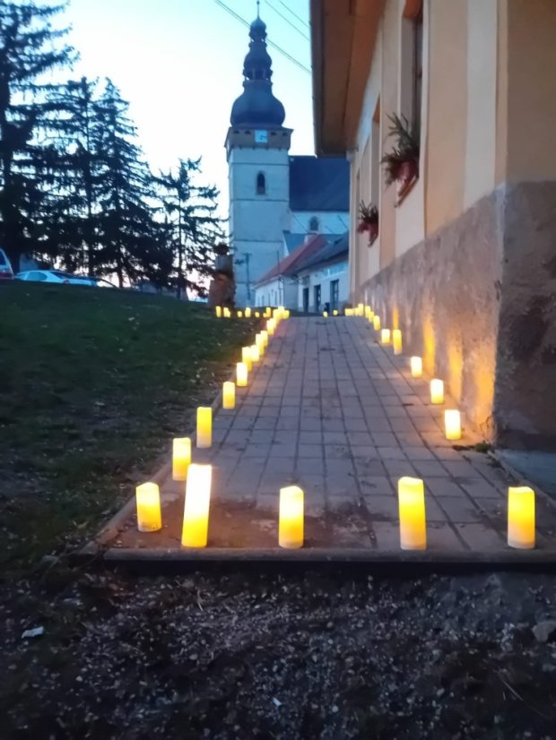 50321-Konzert im Schein von Kerzen, Štítnik, 21.3.2025