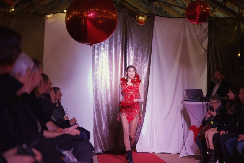 51213-Výnimočná fashion show na Gemerských vianočných trhoch - Štítnik