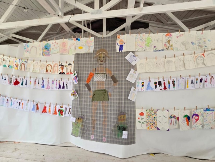 50718-Vernisage - Rajz, festés és design kurzus - 2. turnus, 2025. július 18.