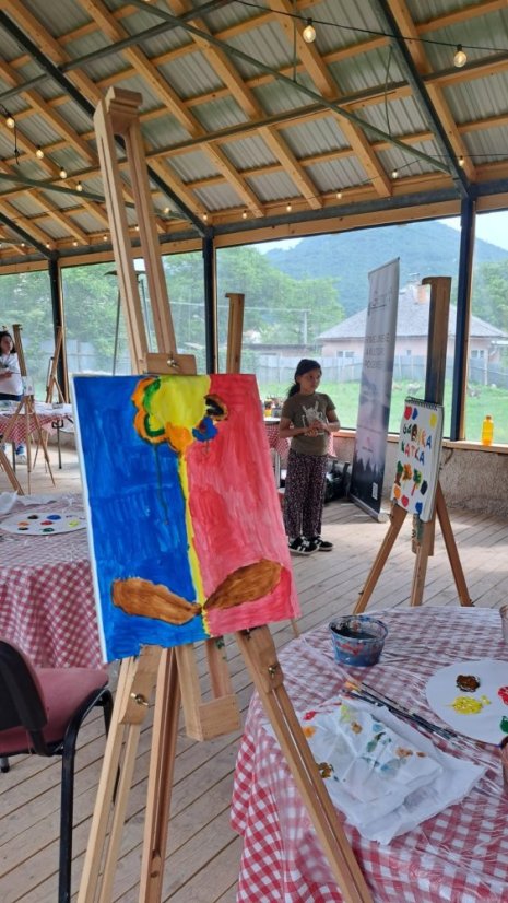 50617-Középiskola Rožňava a Hrade-ban, 17.6.25