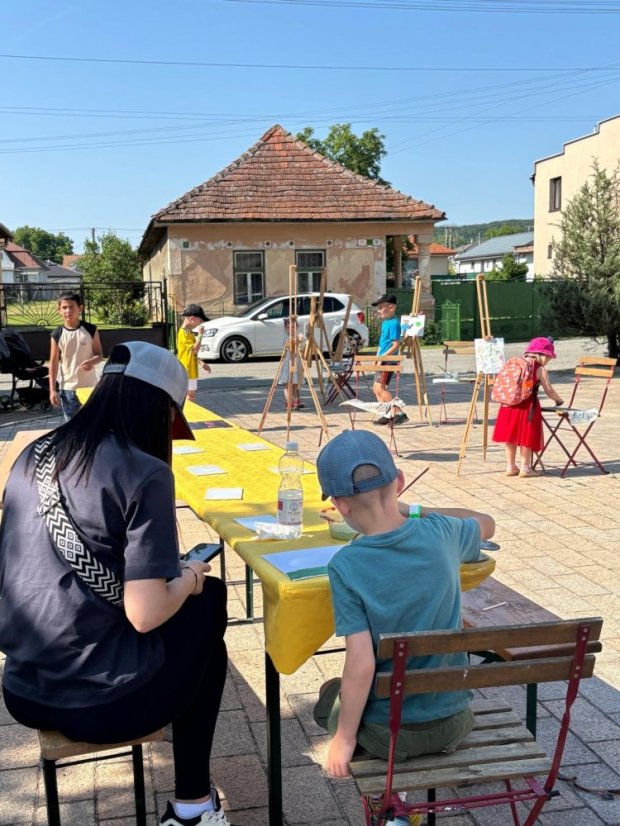 50615-Közönséges festés Szácson, 2025. június 15.