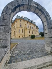 50326-Koncert a gyertyák lángjában - Sanzonok zongorakísérettel - Silvie Donová és Tomáš Bock előadásában