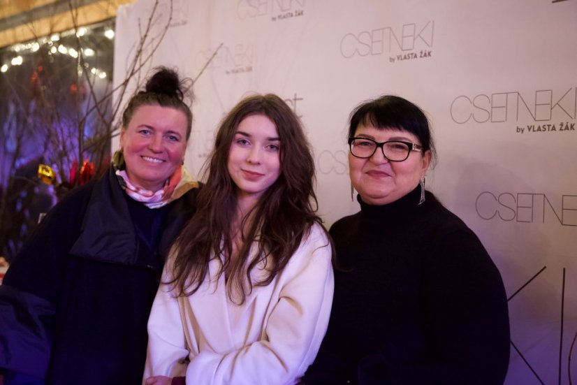 51213-Výnimočná fashion show na Gemerských vianočných trhoch - Štítnik