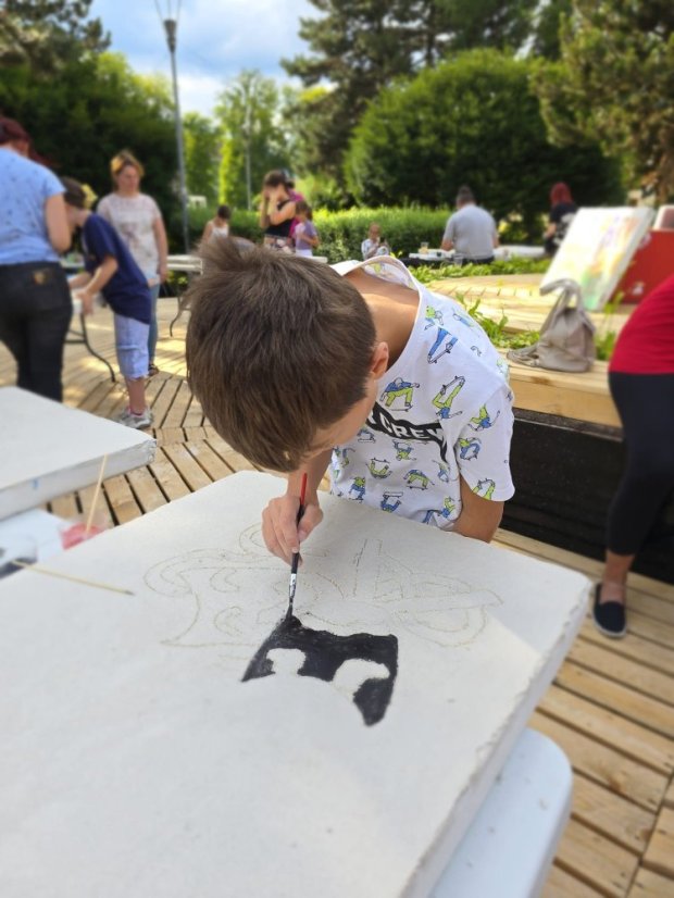 50712-Workshop "Umenie fresiek", 12.7.25 Art Park, Revúca