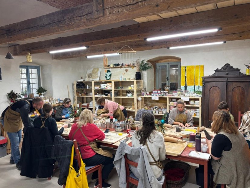 51025-Keramický workshop pre dospelých 2 - Hlina pod stromčekom, GemCraft Štítnik