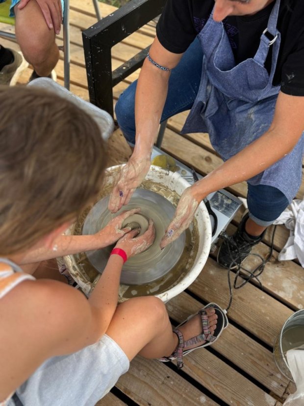 50803-ART PARK Revúca, kerámia műhely, 2025.08.03.