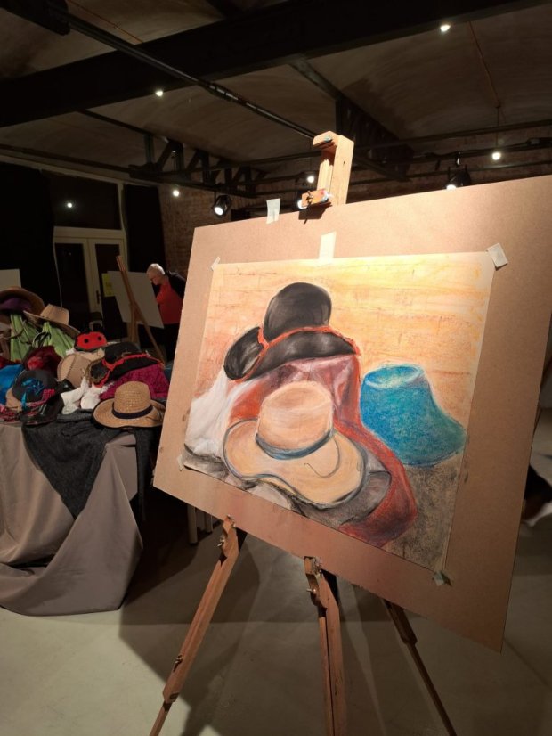 50201-Malarstwo doświadczalne "Nieruchoma moda", Koszyce, 1.2.25