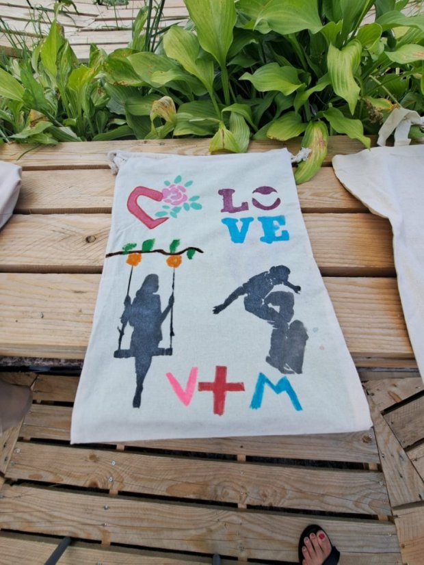 50720-Art Park, Textilfestés, Revúca, 2025.07.20.