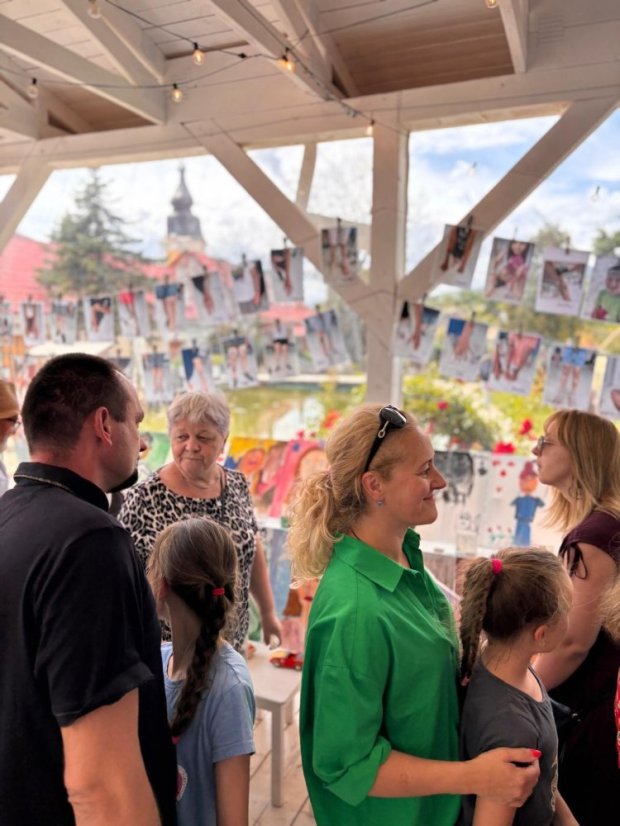 50711-Vernissage - 1. Runde Zeichnungen, Malerei und Design, 11.7.2025