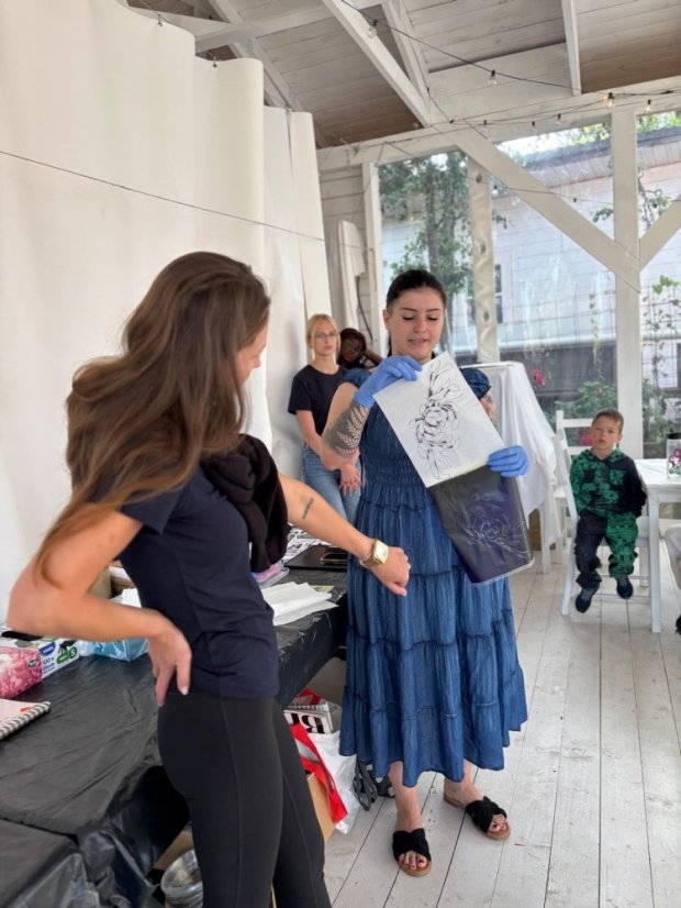 50716-Kurz Zeichnungen und Malerei, 2. Turnus, Tag 3, 16.7.2025, Betliar