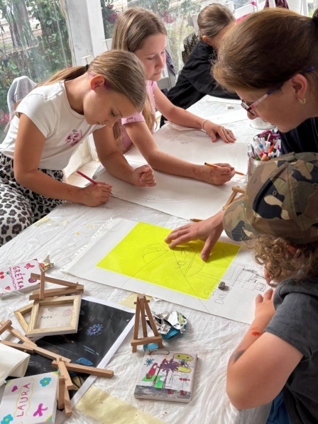 50709-Kurz Zeichnungen und Malerei, 1. Turnus, Tag 3, Betliar, 9.7.25