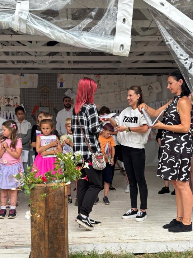 50718-Vernisage - Rajz, festés és design kurzus - 2. turnus, 2025. július 18.