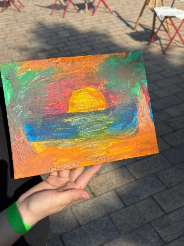 50615-Közönséges festés Szácson, 2025. június 15.