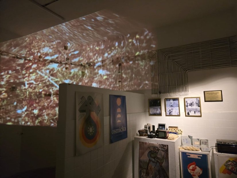 50412-Az állandó kiállítás megnyitása A filmművészet története, Štítnik, 12.4.25