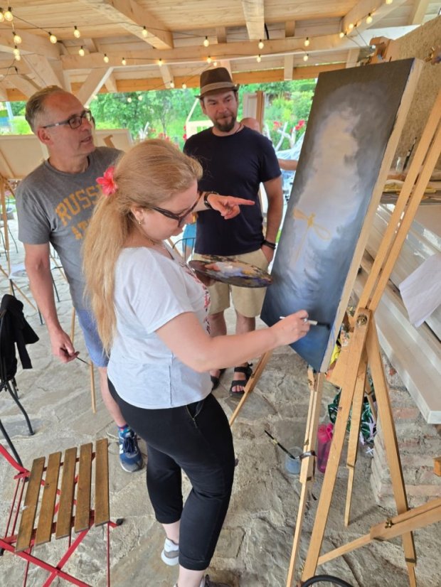 50719-Vernisáž kurzu dospelých s degustáciou vín, 19.7.2025