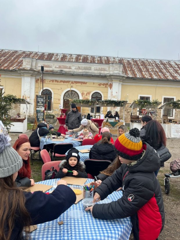 51209-Gemerské Weihnachtsmärkte ŠTÍTNIK