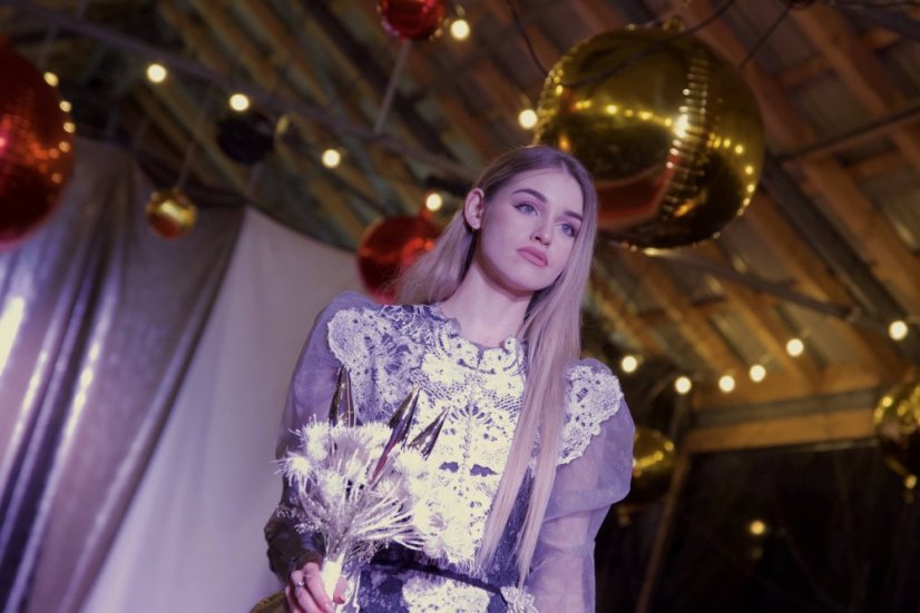 51213-Kivételes divatbemutató a Gemer karácsonyi vásárban - Štítnik