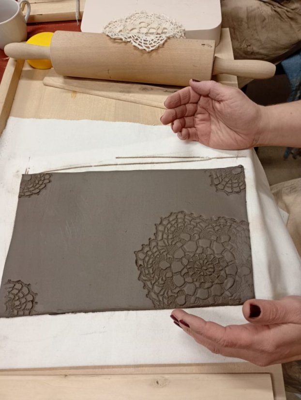 60110-Műhely kerámia - Alapvető technikák - A forma születése