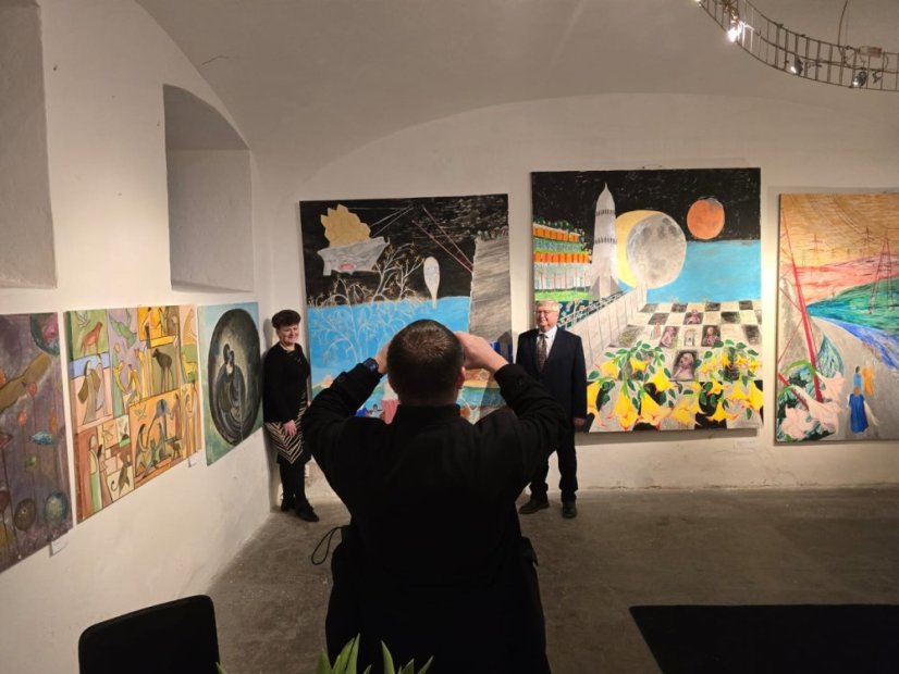 50212-Vernisáž k výberu z výstavy Milujem, teda som!, Praha, 12.2.25