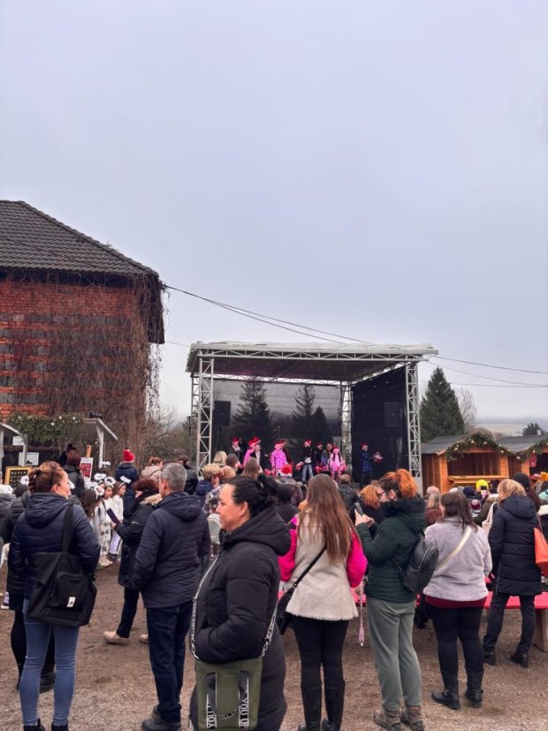 51209-Gemerské Weihnachtsmärkte ŠTÍTNIK