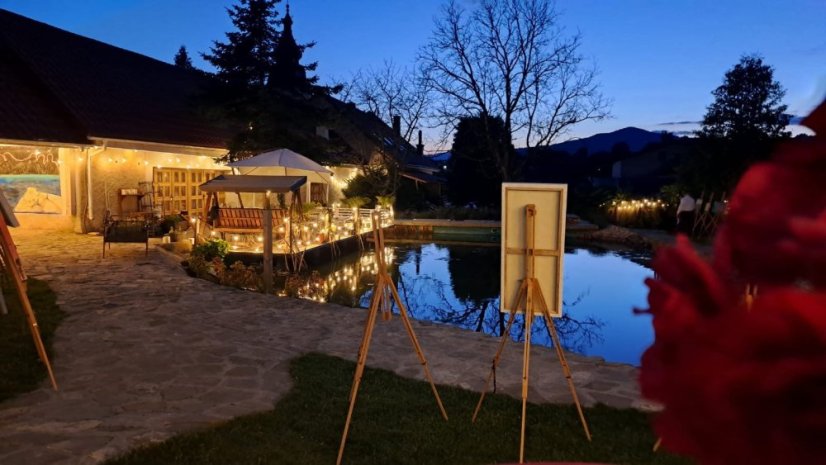 50719-Vernisáž kurzu dospelých s degustáciou vín, 19.7.2025