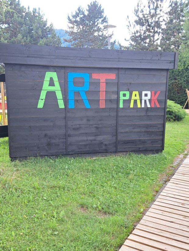 50720-Art Park, Textilfestés, Revúca, 2025.07.20.